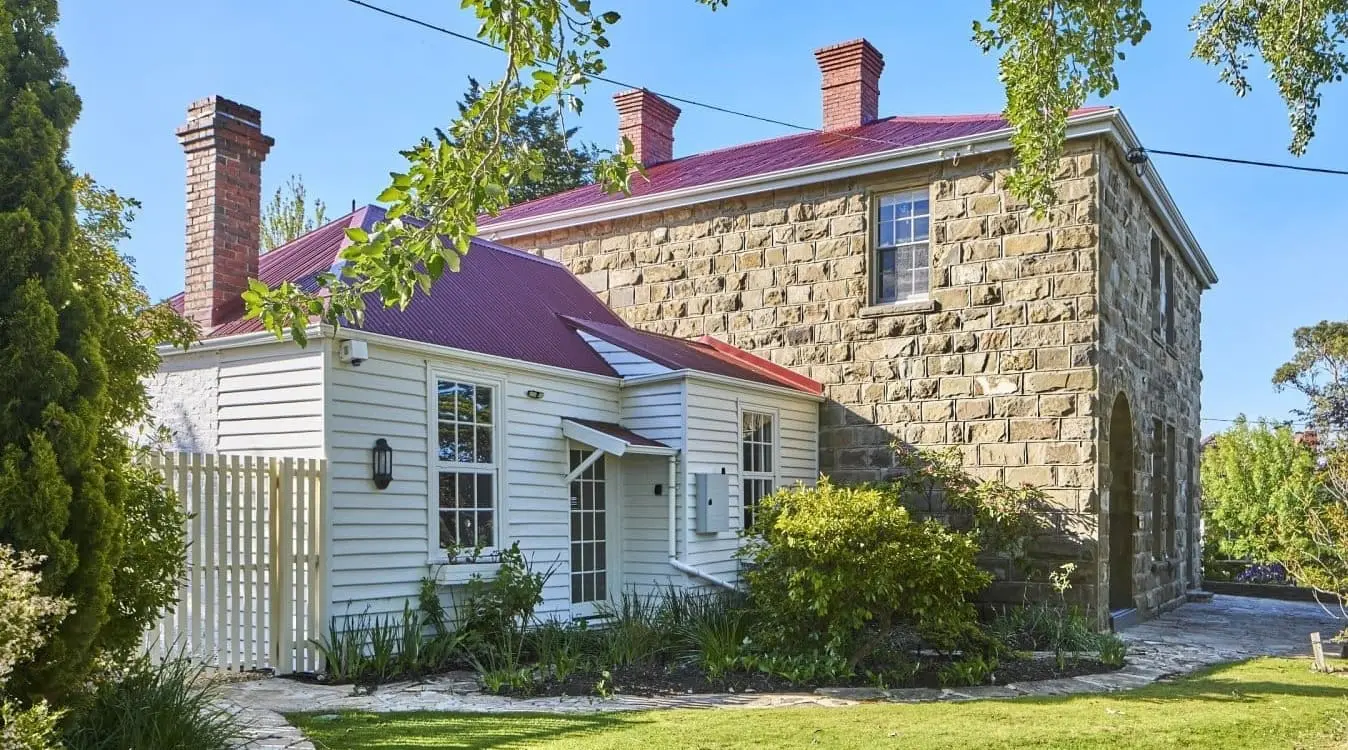 ‘Eskdalemuir’, 5 Muir Court, Mount Stuart, TAS 7000
