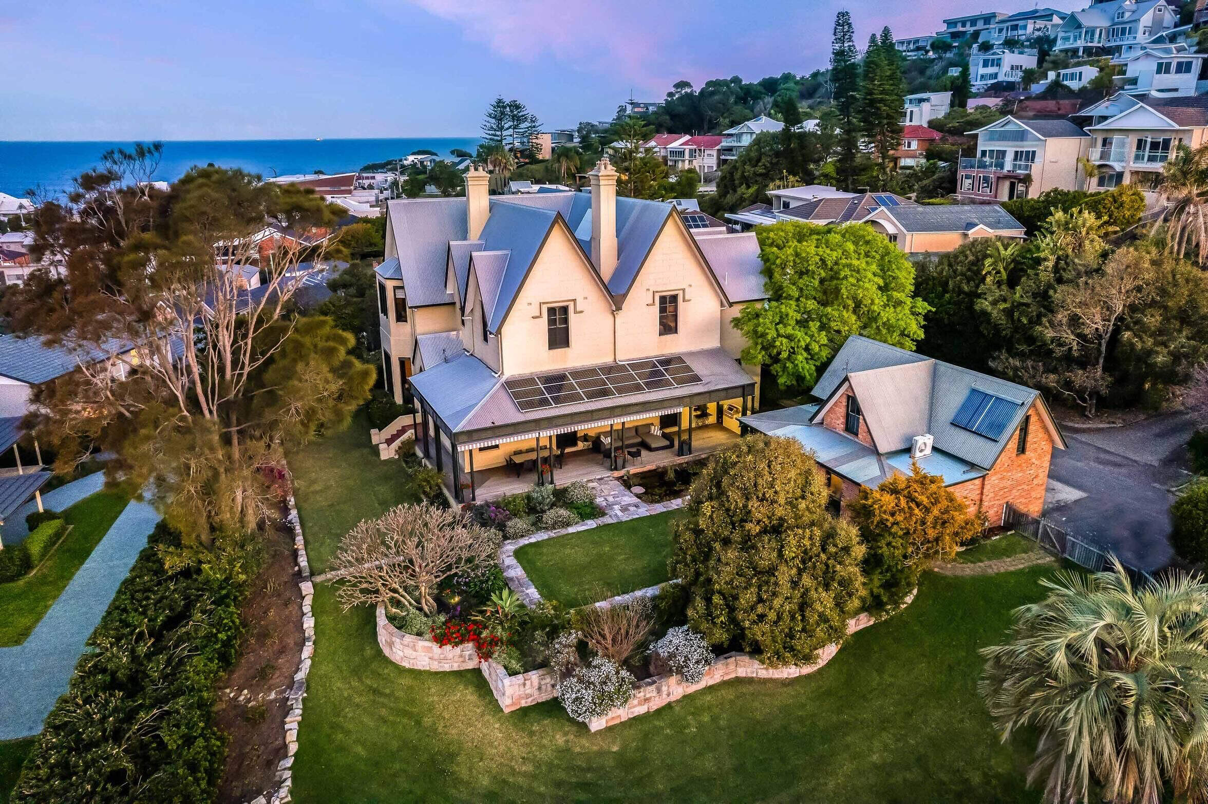 ‘The Ridge’ c. 1861, 21 Hillcrest Road, Merewether, NSW 2291
