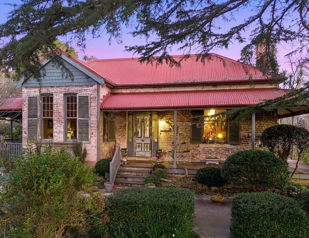 ‘Lambrigg’ c. 1880s, 7131 Illawarra Highway, Moss Vale, NSW 2577