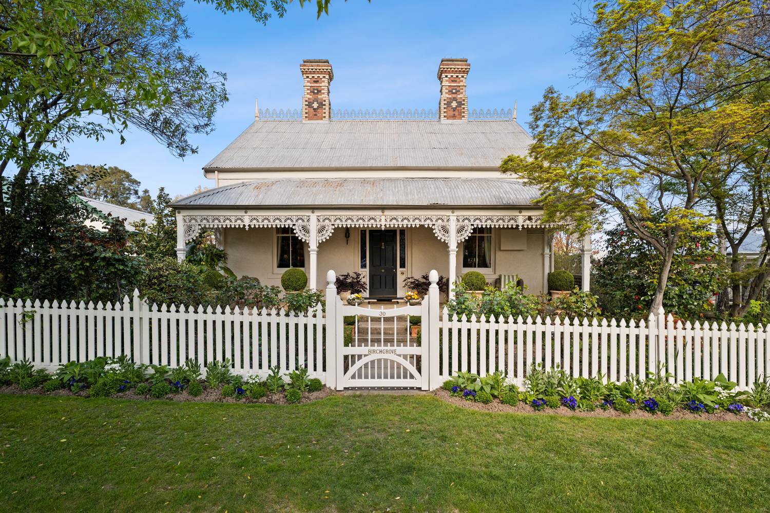 ‘Birchgrove’ c. 1892, 30 Mellish Street, Beechworth, VIC 3747